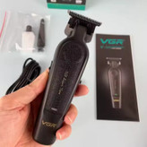 قیمت و خرید ماشین اصلاح و خط زن وی جی آر مدل V-995